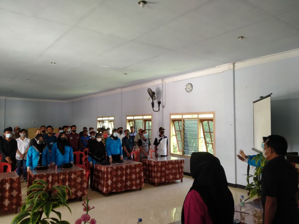 Dengar Pendapat Masyarakat digelar di Aula Balai Desa Karangkuten, Kecamatan Gondang Kabupaten Mojokerto, Rabu (15/9/2021) 