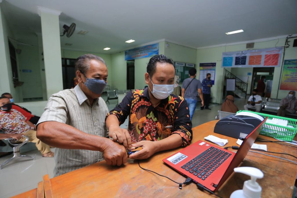 Layanan antrian online terintegrasi dengan finger print BPJS Kesehatan.