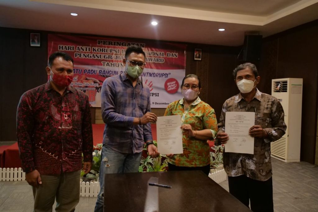 Yayasan Akademi Profesional Barber bekerjasama dengan Yayasan Bambu Nusantara untuk memberikan pelatihan gratis bagi masyarakat.