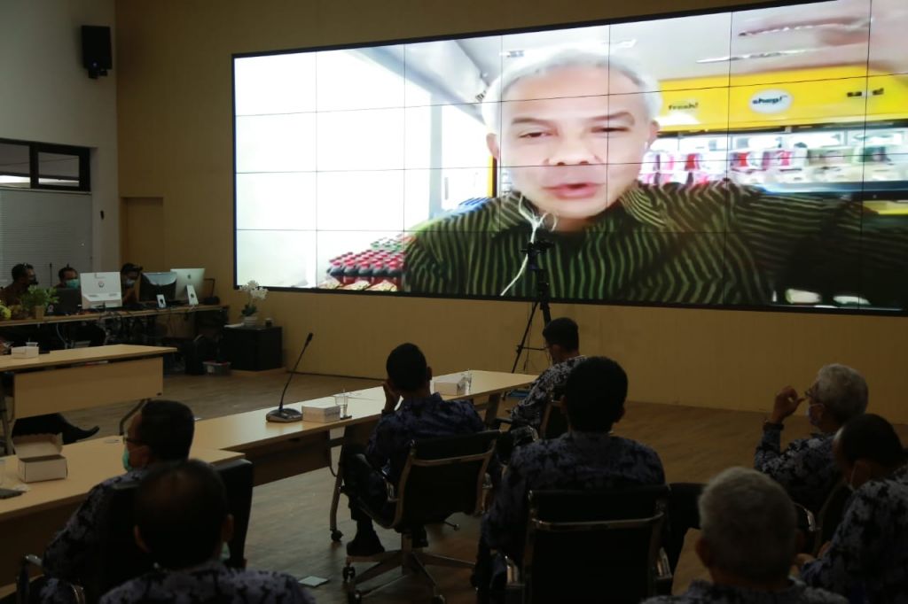 Ketua Persada.ID, Ganjar Pranowo hadir melalui via zoom. 