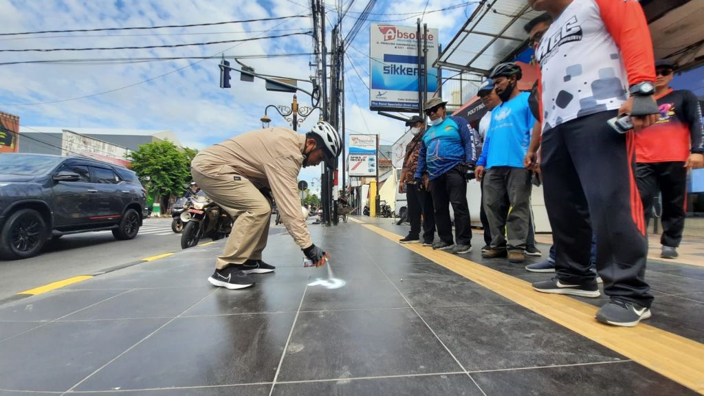 Maidi meminta DPUPR menambah fasilitas pelengkap di sepanjang Jalan Panglima Sudirman.