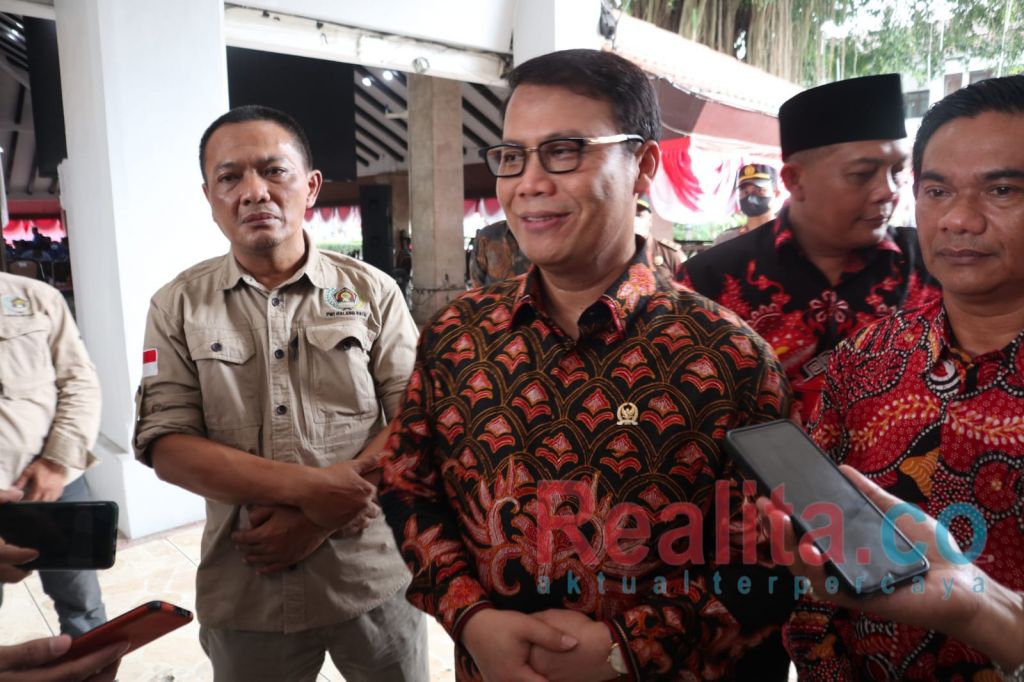 Ahmad Basarah: Kepala Desa adalah Garda Terdepan Penjaga Pemerintahan Indonesia