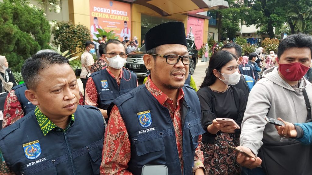 Wakil Walikota Depok Lepas Pengiriman Bantuan Korban Gempa Cianjur