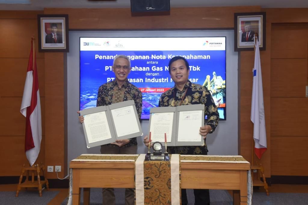 Penandatanganan MOU dilakukan oleh Direktur Strategi dan Pengembangan Bisnis PGN Heru Setiawan dan Direktur PT KIMA Alexander Chandra Irawan di Jakarta, Jumat (27/1/2023).