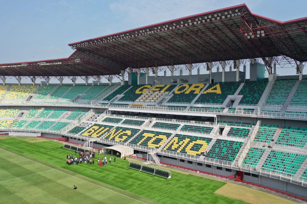 Stadion Gelora Bung Tomo (GBT). 
