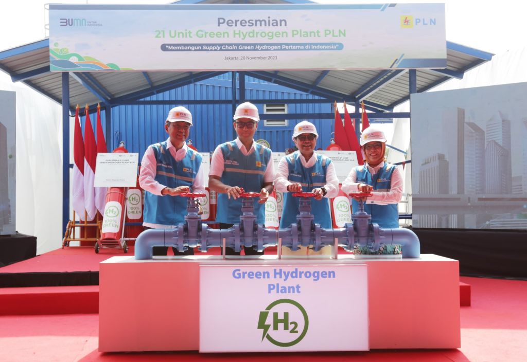 PLN Resmikan 21 Unit Green Hydrogen Plant