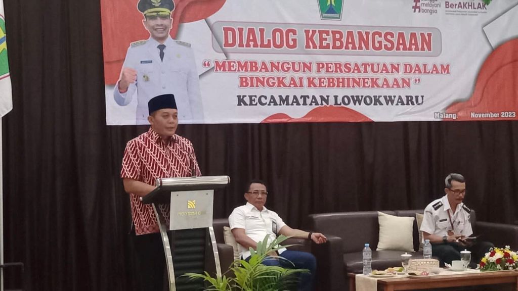Ketua DPRD Kota Malang, I Made Riandiana Kartika, saat menjadi narasumber dalam dialog kebangsaan di Wilayah Kecamatan Lowokwaru.