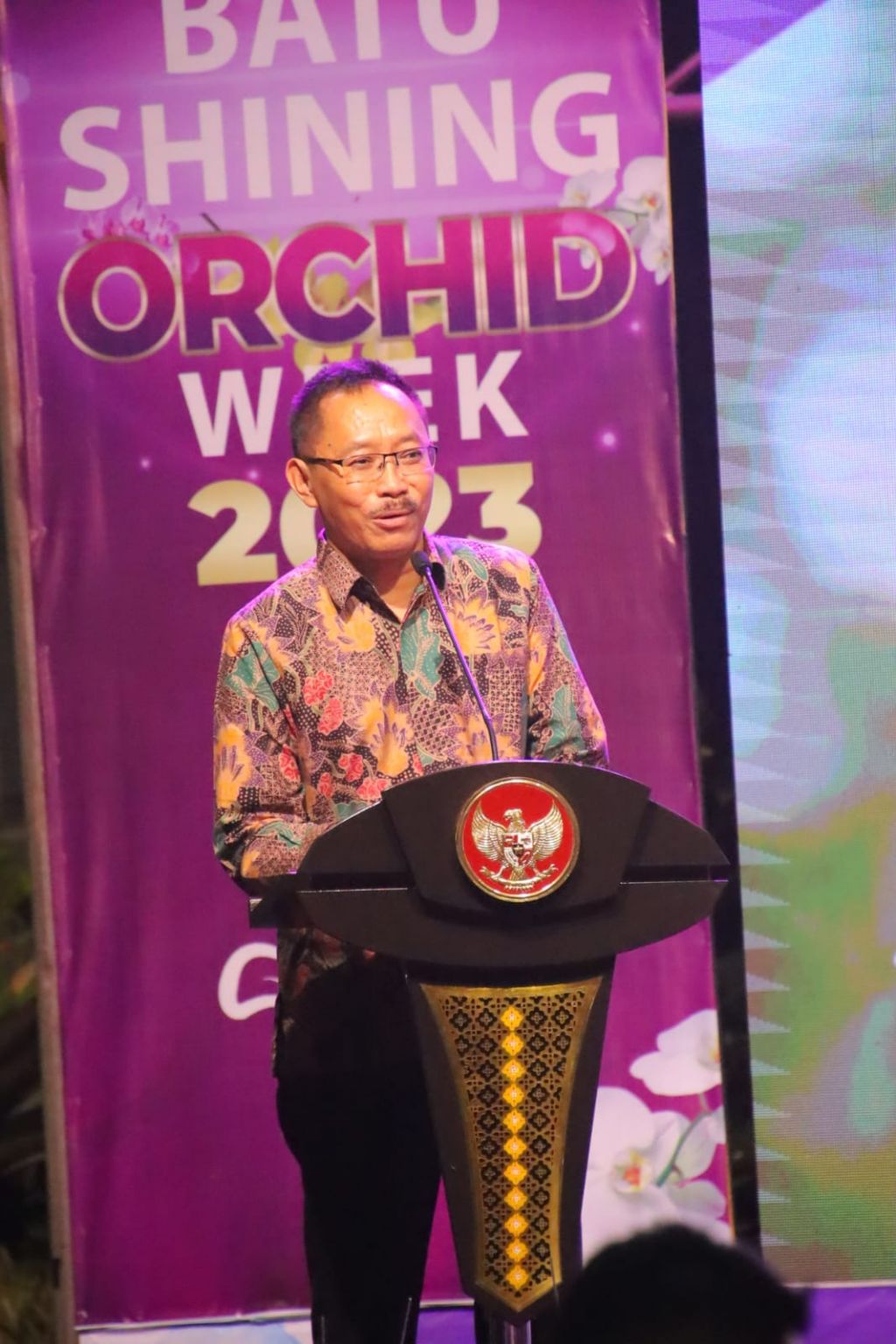 Kepala Dinas Pertanian Kota Batu, Heru Yulianto saat memberikan sambutan pada Batu Shining Orchids Week 2023
