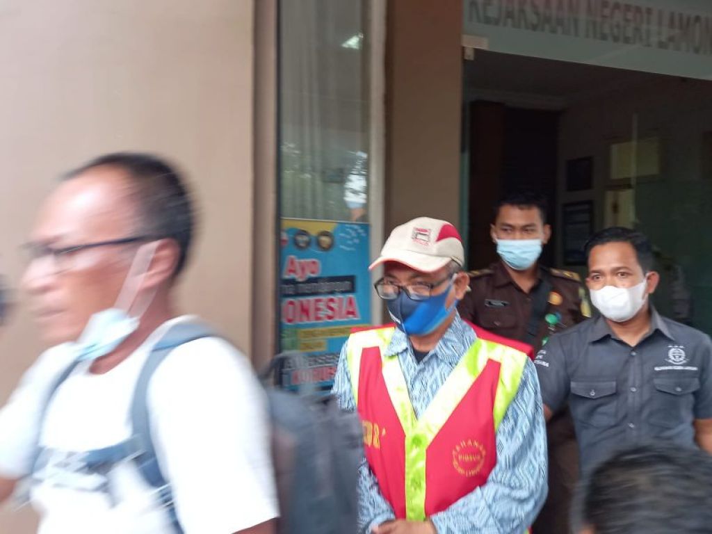 Najib, ASN di Lamongan Ditahan karena Diduga Korupsi Bansos Bedah Rumah