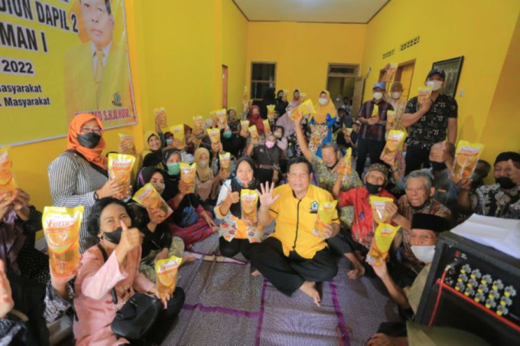 Anggota DPRD Kota Madiun, Winarko mengelar reses di rumahnya Jalan Ciliwung, Kelurahan Taman, Kota Madiun, Rabu (30/3/2022). 