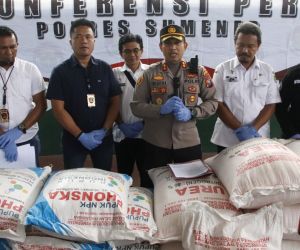 Polisi Gagalkan Penyelundupan 18 Ton Pupuk Subsidi di Sumenep