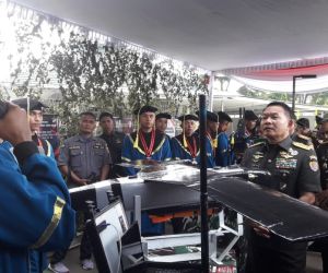 Teknologi Canggih Karya Poltekad Kodiklatad Dipamerkan pad KSAD Jenderal TNI Dudung