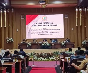 Rapat Paripurna DPRD, Bupati Malang Sampaikan Raperda Pertanggungjawaban PAPBD 2022