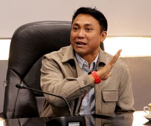 Politisi Indonesia Andalkan Medsos untuk Berkomunikasi dengan Pemilih