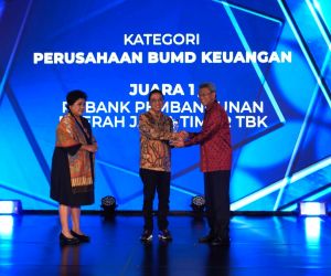 Bank Jatim Juara 1 ARA 2022 Kategori Perusahaan BUMD Keuangan