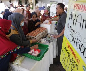 Stabilkan Harga Bahan Pokok, Pemkot Surabaya Gelar Program Gerakan Pangan Murah