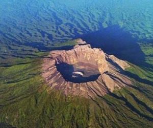 Gunung Raung Kini Berstatus Waspada