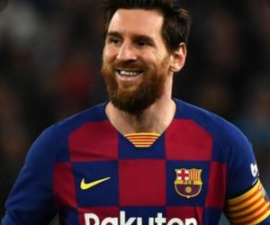 Barcelona Masih Bermimpi Messi Kembali