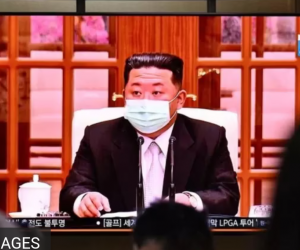 Korut Diserang Covid 19, Begini Penampakan Kim Jong Un Pakai Masker