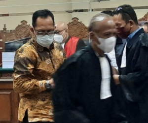 Hakim Itong: Di Pengadilan Surabaya Banyak Panitera yang Lebih Kaya dari Hakim