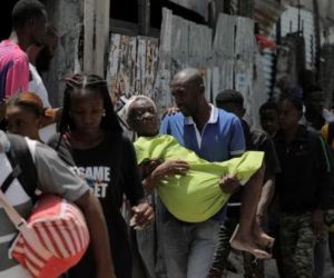 Polisi Kuwalahan Hadapi Geng, Ribuan Warga Mengungsi