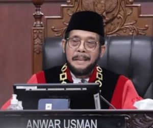Anwar Usman cuma Kena Sanksi Teguran dari MKMK