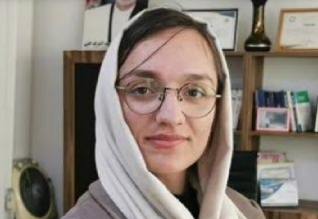 Pasrah, Walikota Cantik Ini Menunggu Dibunuh Taliban di Rumahnya