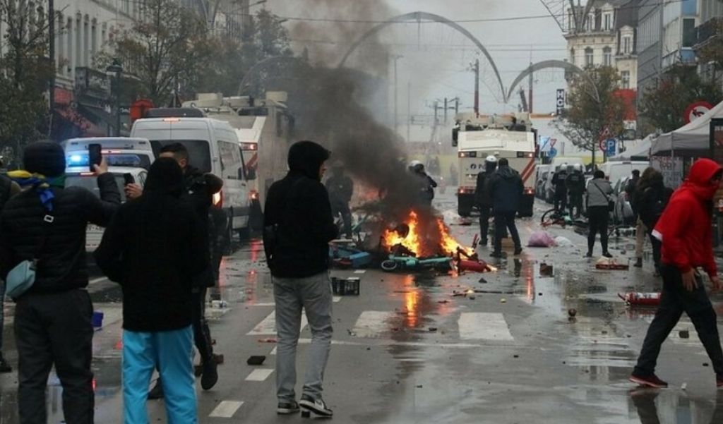 Belgia Dilumat Maroko, Brussel Rusuh