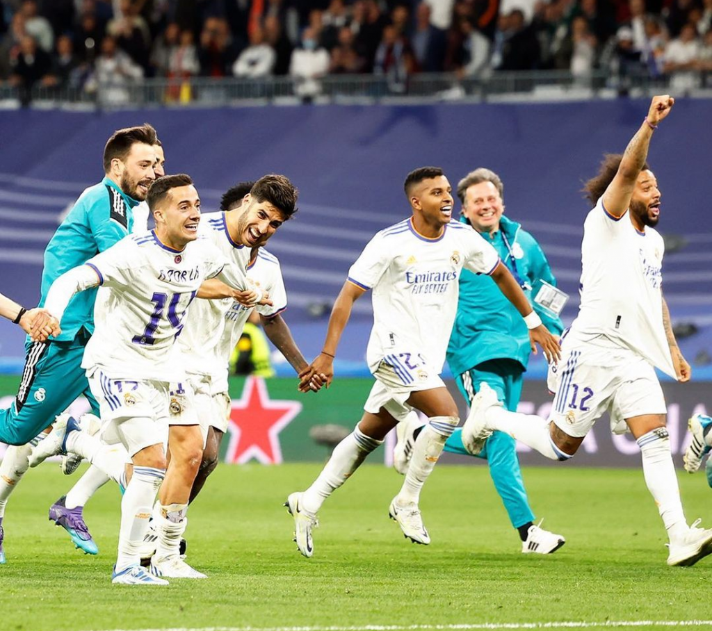 Para pemain Madrid selebrasi merayakan kemenangan mereka.