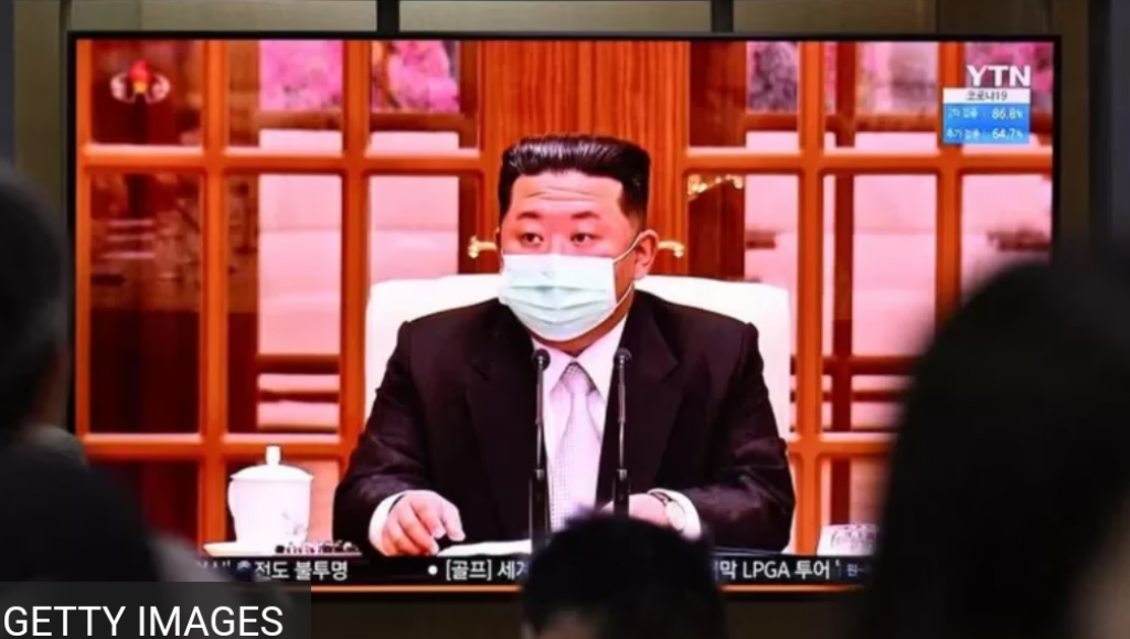 Korut Diserang Covid 19, Begini Penampakan Kim Jong Un Pakai Masker